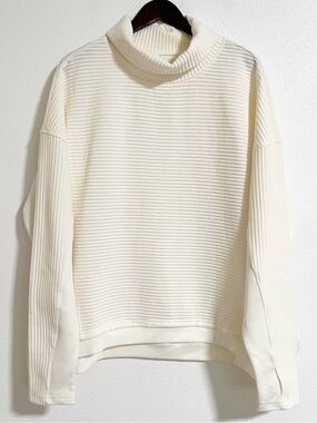 Tahari Sport Ribbed Pullover Sweatshirt